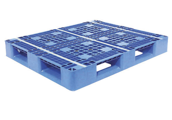 Plastic pallet